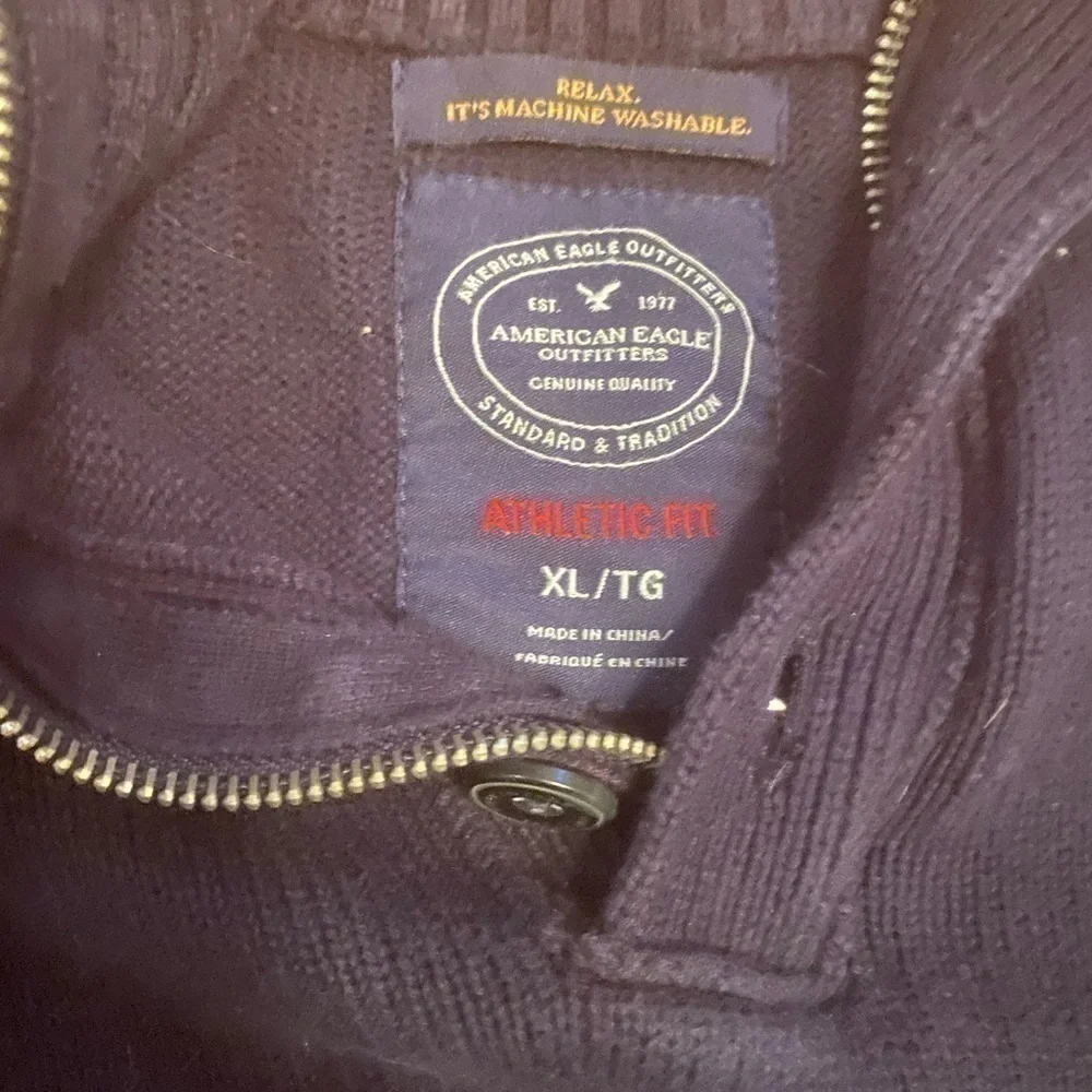 American Eagle Mock Neck Navy Blue 3 Button Sweater Size XL EUC